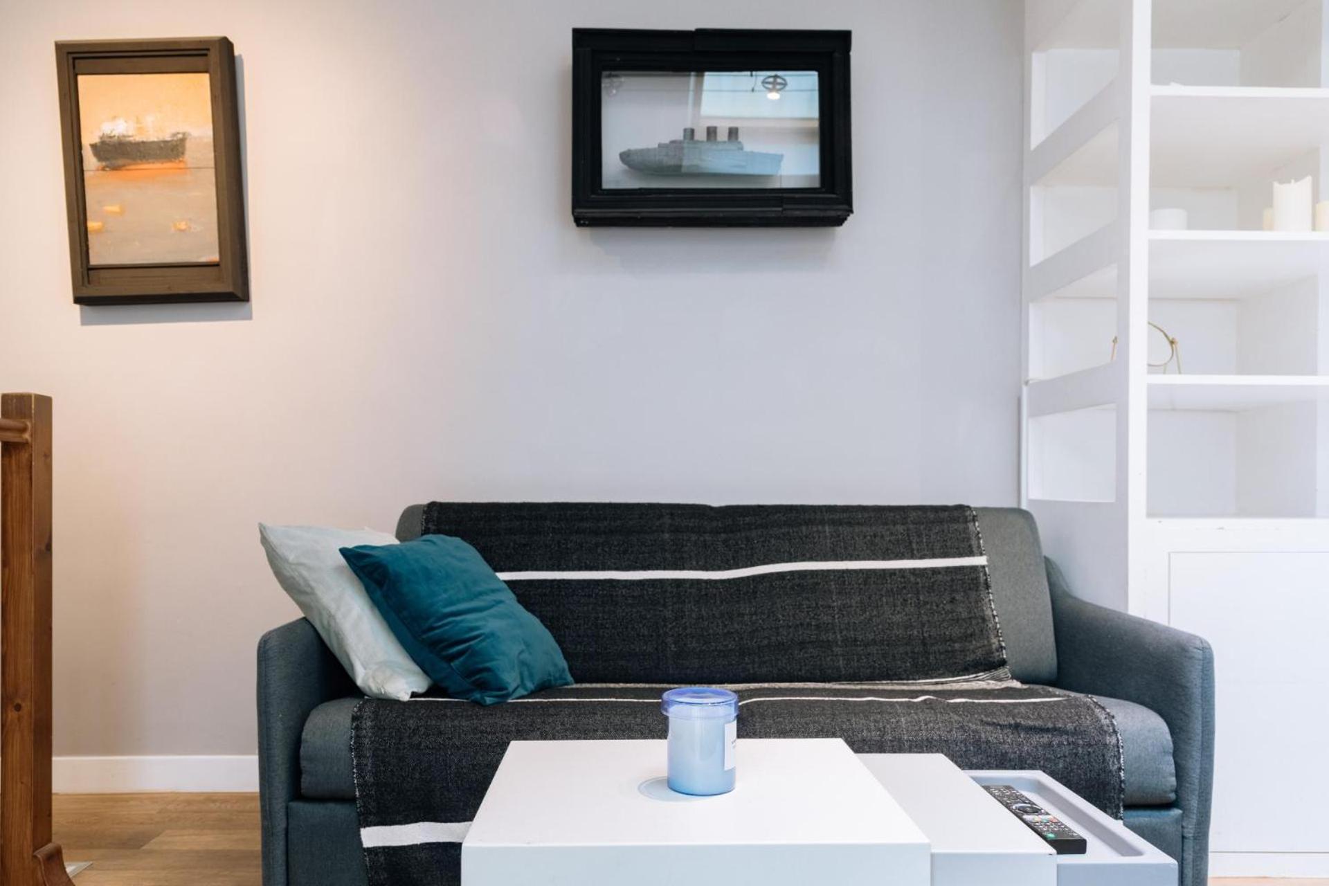 Modern 1 Bedroom Apartment Near Eiffel Tower パリ エクステリア 写真