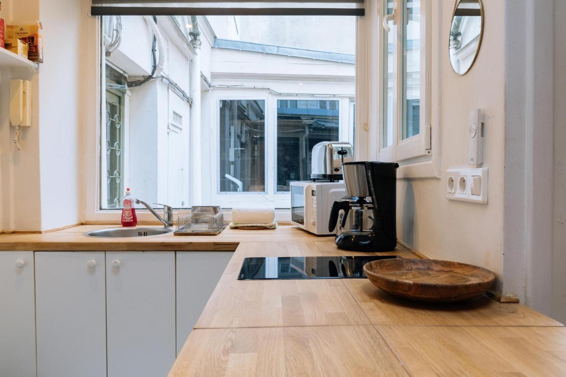 Modern 1 Bedroom Apartment Near Eiffel Tower パリ エクステリア 写真
